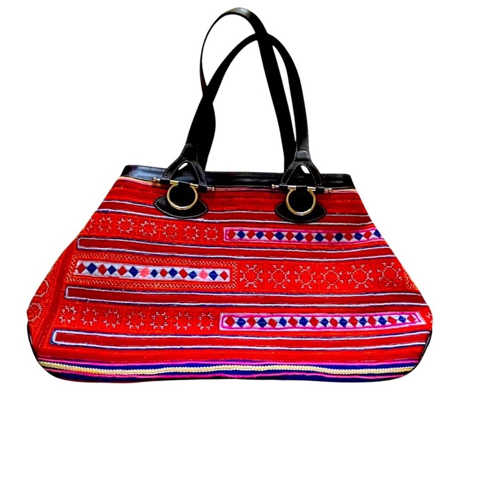 BOHO~KATHMANDU~PINK/RED MULTI EMBROIDERED~’LEATHER’ TRIM DK BRN~SILVER HARDWARE